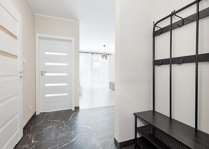 Airport Comfort By Bookinghost דירה